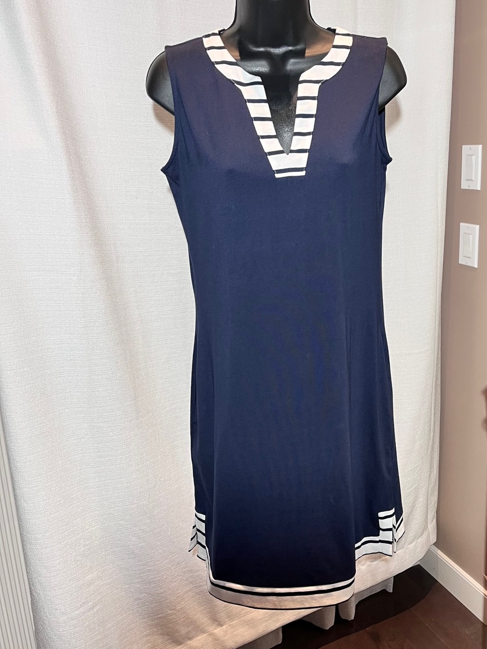 NWT- Charlie Paige Navy Blue Sleeveless Stripe-Trim Dress/Cover up/with pockets